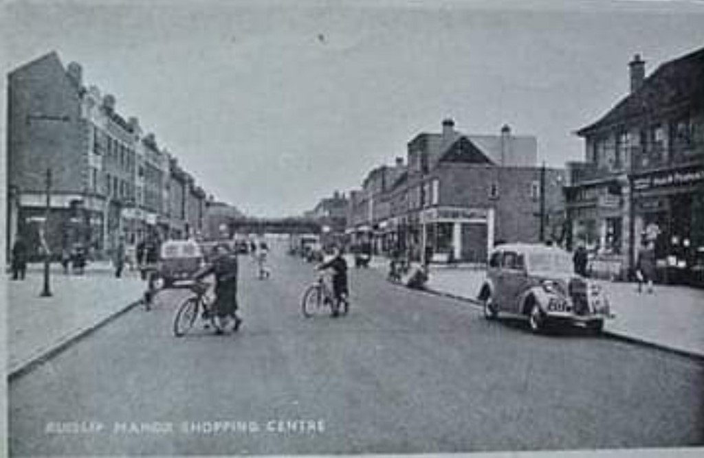 Ruislip Manor Shopping Centre