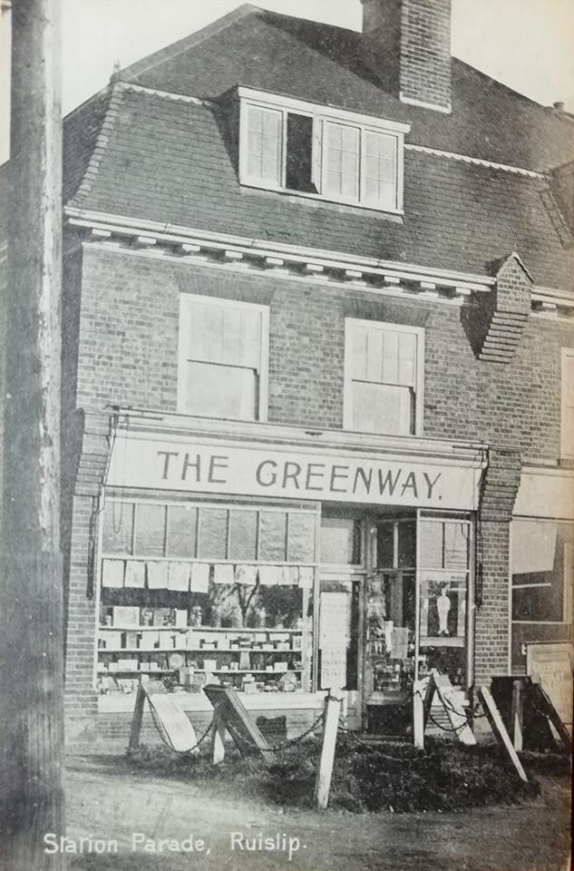 Station Parade Ruislip