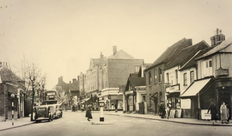 Ruislip High Street Looking South
